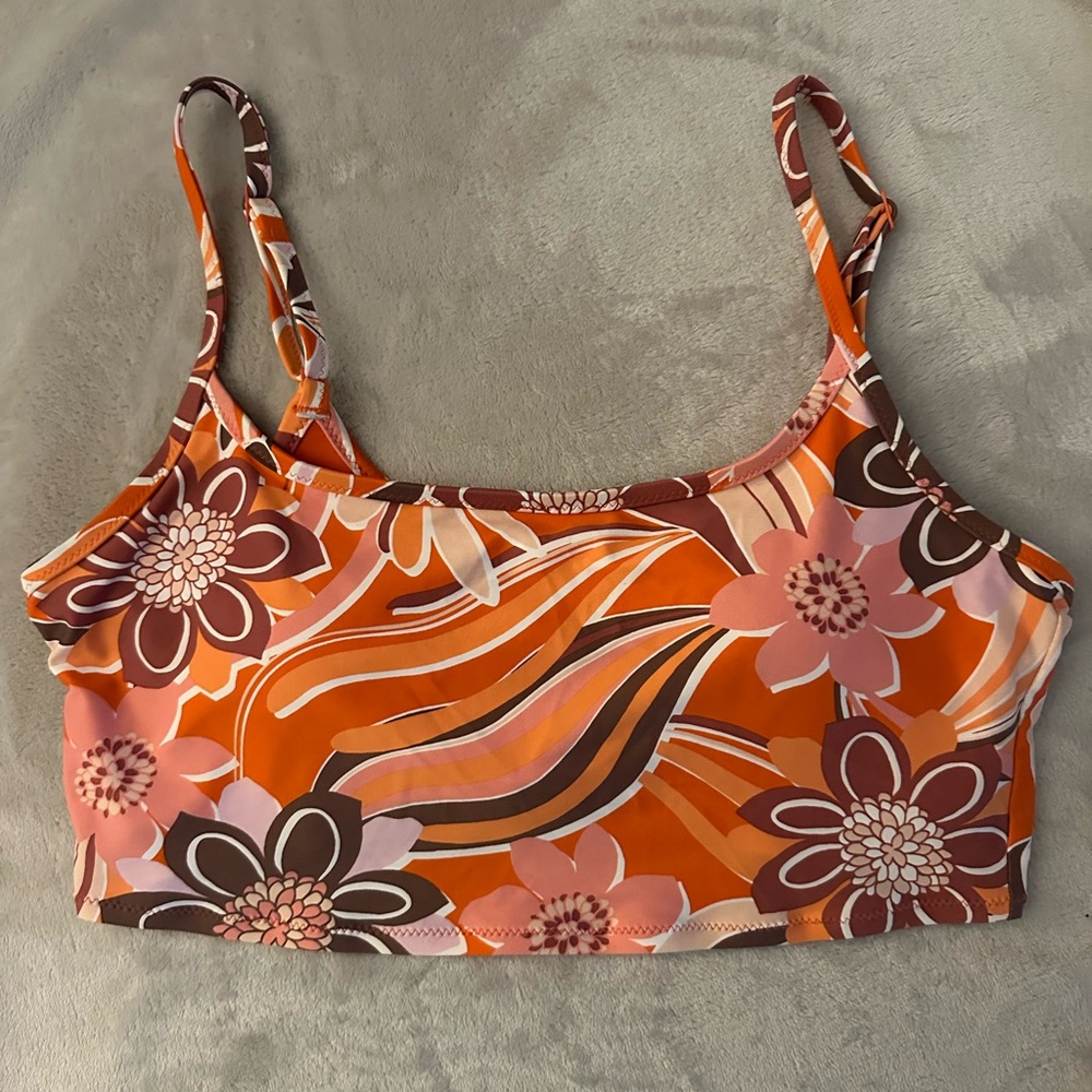 Aerie Size M swim top